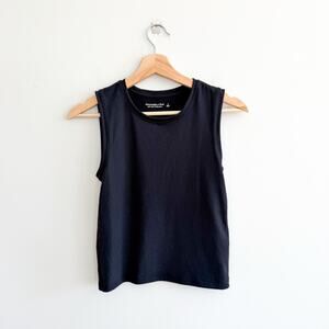 Abercrombie & Fitch Relaxed Fit Crew Neck Sleeveless Top Black S